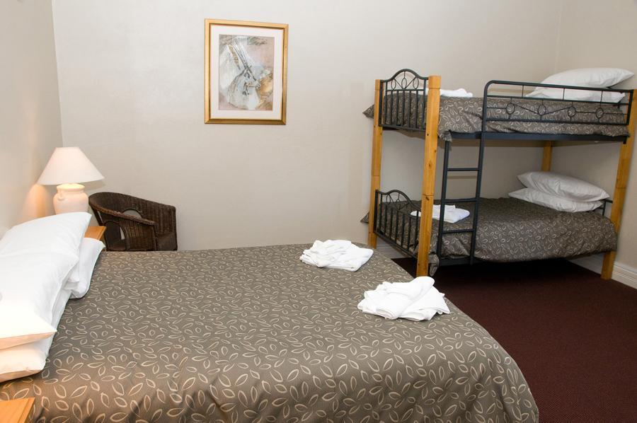 The Alpine Hotel Cooma Ngoại thất bức ảnh
